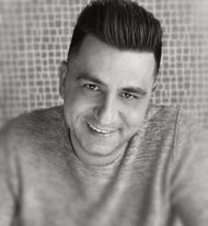 llly Roland Tamás